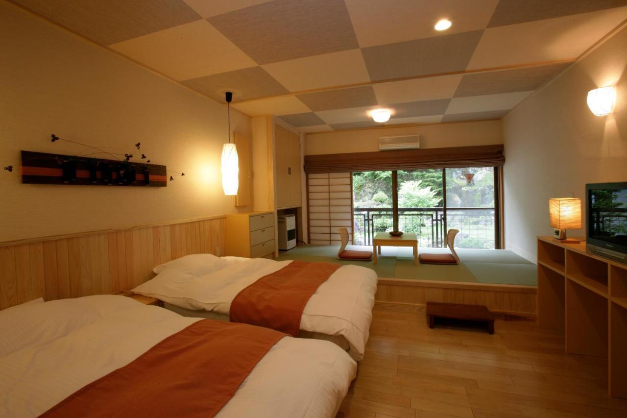 Hishino Onsen Tokiwakan Komoro Exteriör bild